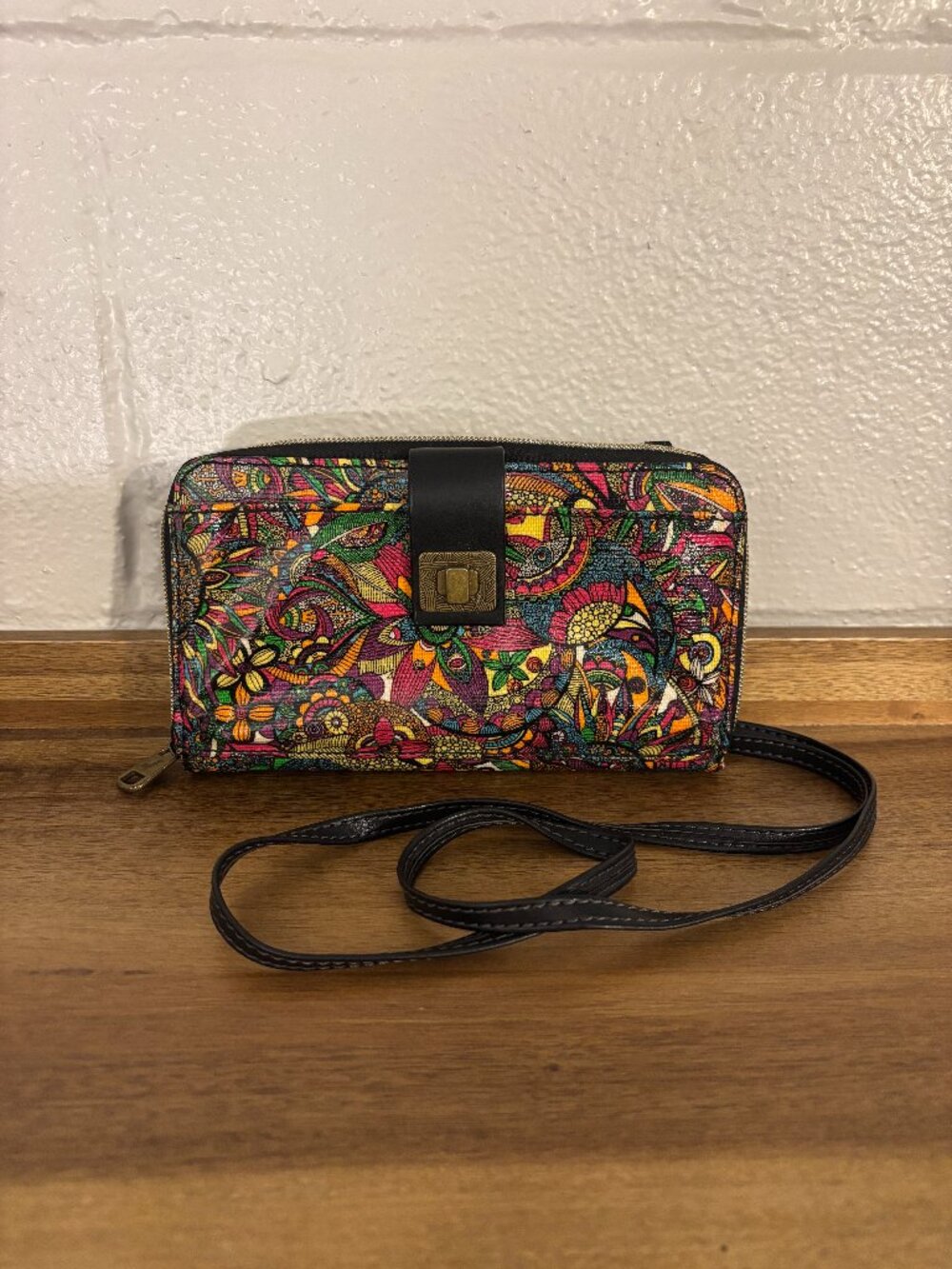 Sakroots Rainbow Spirit Desert Floral Coated Canvas Black Smartphone Crossbody